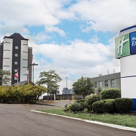 Holiday Inn Express Toronto-North York By Ihg Kültér fotó