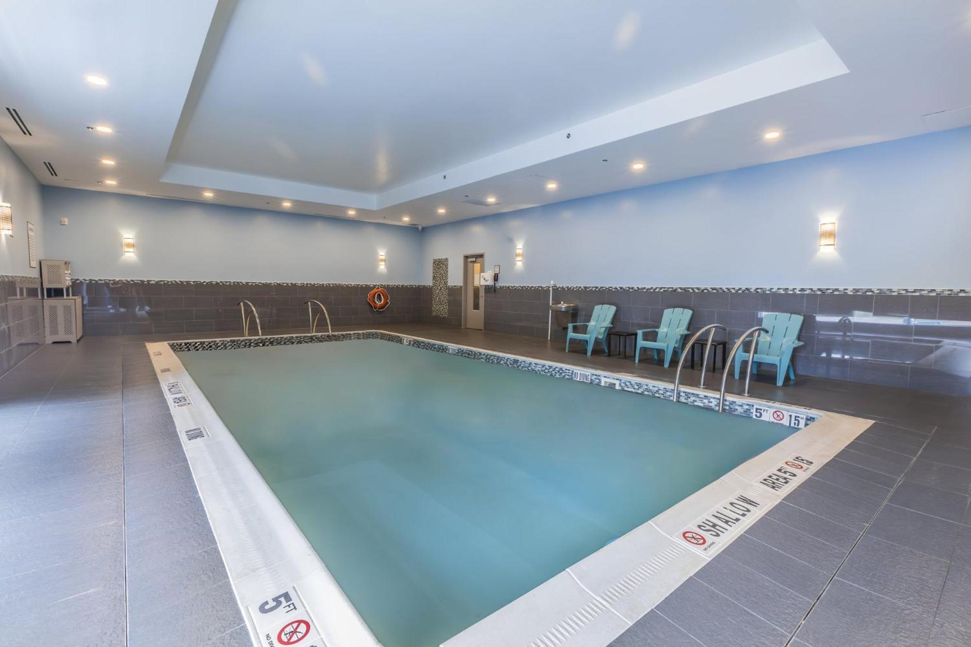 Holiday Inn Express Toronto-North York By Ihg Kültér fotó